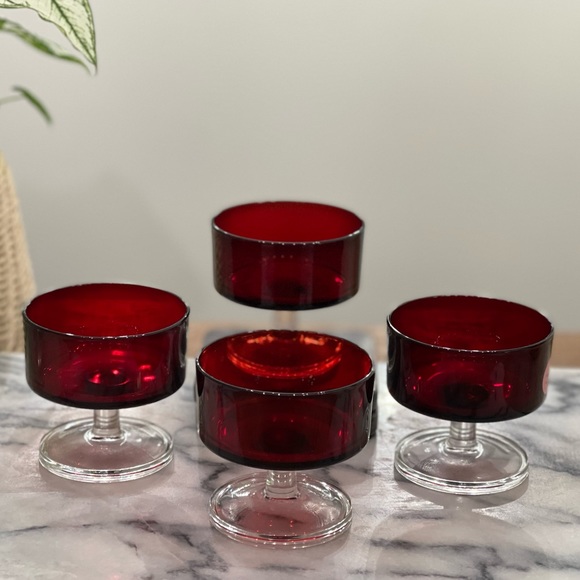 ❤️🇫🇷4 Vintage Luminarc Ruby Sherbet/Champagne Glasses- Made in France🇫🇷❤️ - Picture 3 of 7